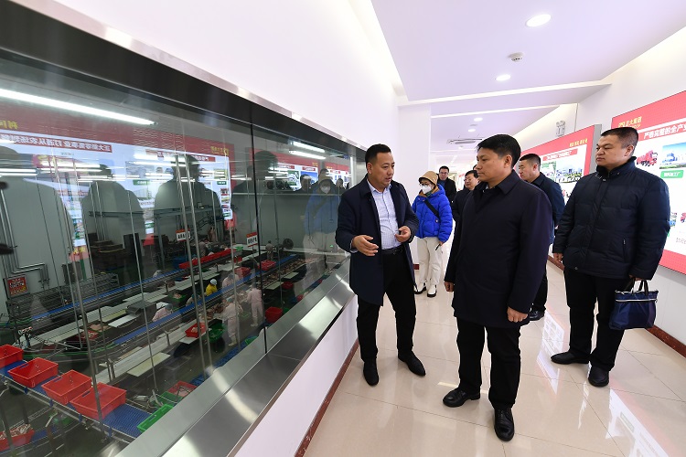 鞠振在大同朔州调研