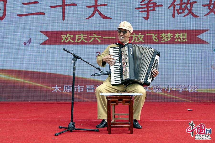 英雄故事进校园 红色精神润童心 晋源区实验二小开展红色故事进课堂主题活动