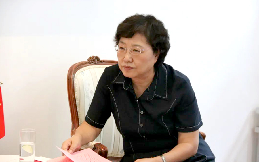 吕梁市副市长刘晋萍一行拜访智利驻华使馆