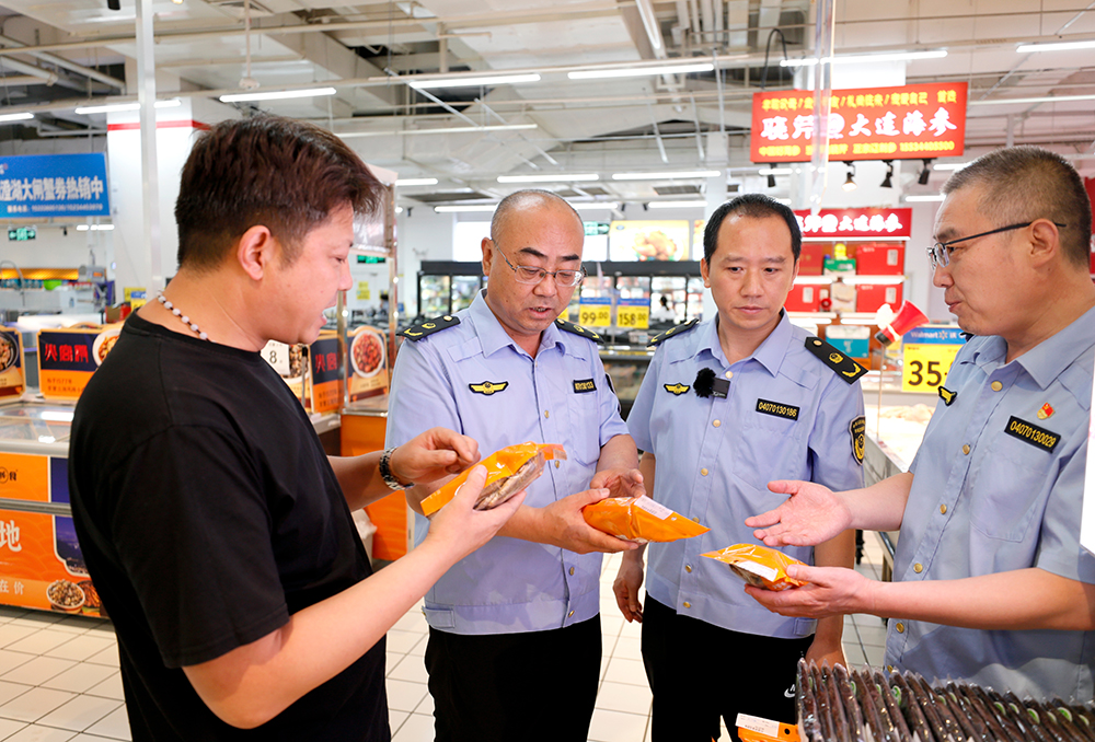 左宏伟:守牢食品安全底线绝不放松