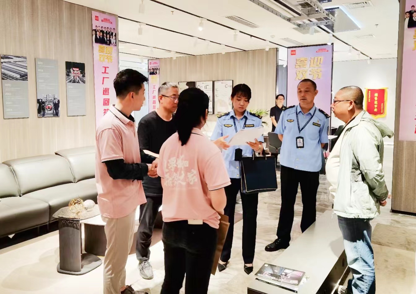 晋中市市场监管局开展“秋季朗月”集中整治家装家具定制专项行动