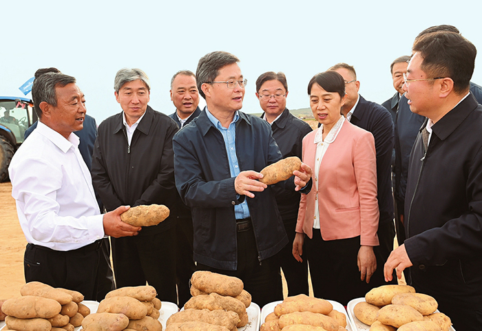 蓝佛安在忻州调研时强调