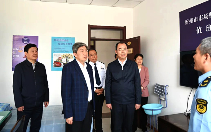 朱晓东检查忻州市直单位中秋国庆值班值守工作