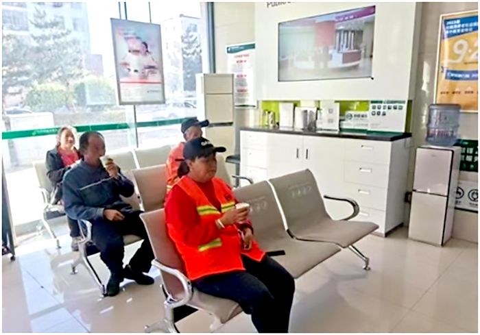 邮储银行朔州市分行创建“邮爱驿站” 为户外劳动者提供暖心服务