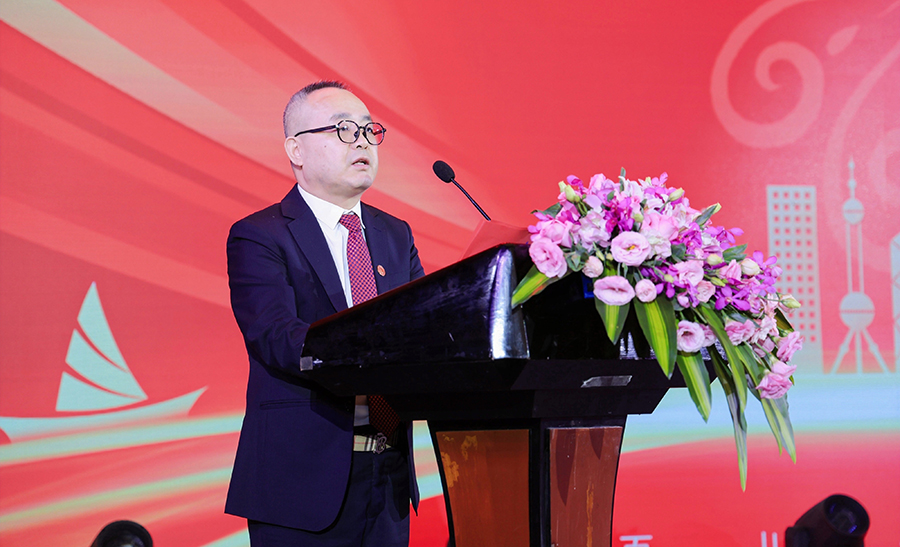 海南省长治商会成立大会暨新加坡晋商商会海南代表处揭牌仪式在海口举行