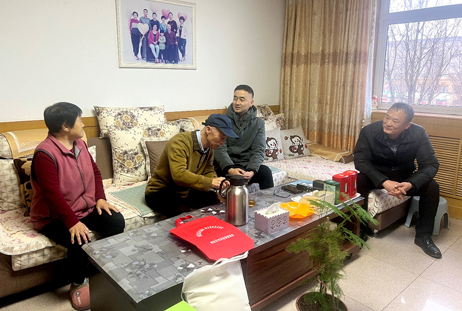 晋中市榆次区市场监督管理局：情系退休职工 传递温暖情怀