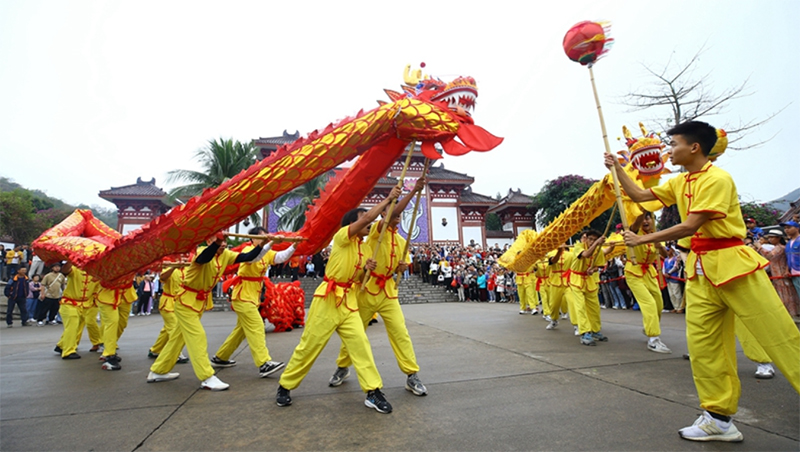 欢欢喜喜过大年