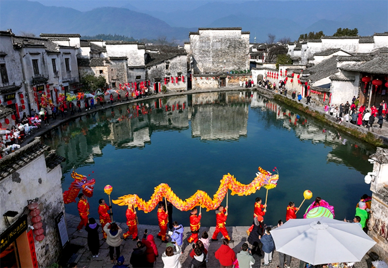 欢欢喜喜过大年