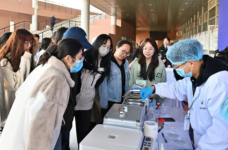 山西省市场监督管理局开展食品安全“你点我检服务惠民生”进校园活动