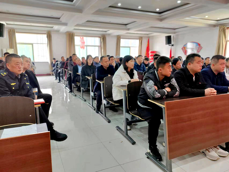 汾阳市市场监督管理局召开“开工第一谈”电梯维保单位、物业公司约谈会