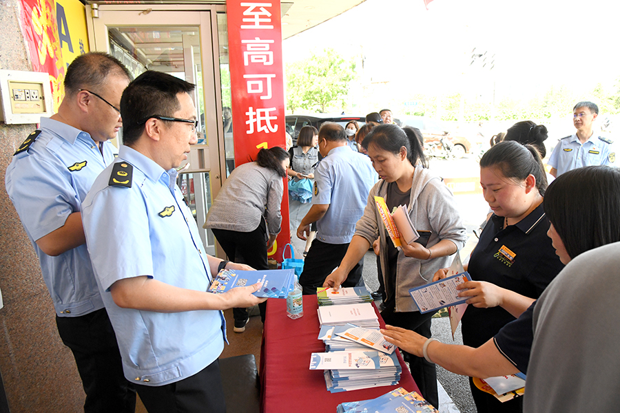 山西“放心消费晋万家”主题宣传活动走进阳泉