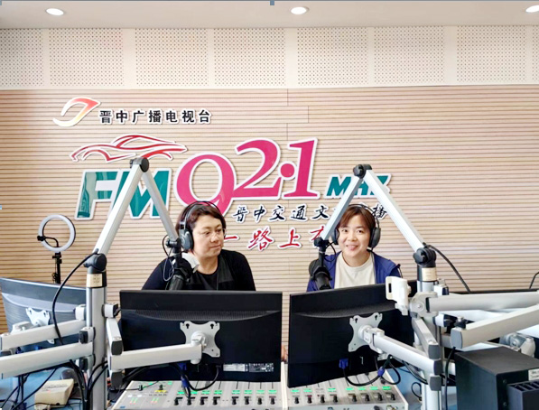 晋中市药品不良反应监测中心亮相晋中交通文艺广播频道普及用药安全知识