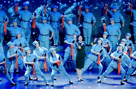 “蓉城双拥花正红”——成都市庆祝建军97周年双拥文艺演出暨“四美”学习宣传活动颁奖典礼举行