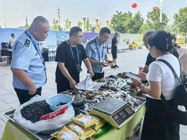 汾阳市市场监督管理局全力保障酒博会安全顺利开展