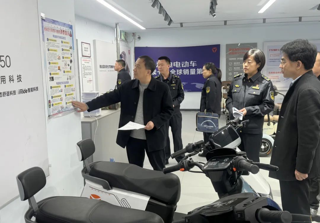 绛县副县长郭晓伟督导检查市场监管工作