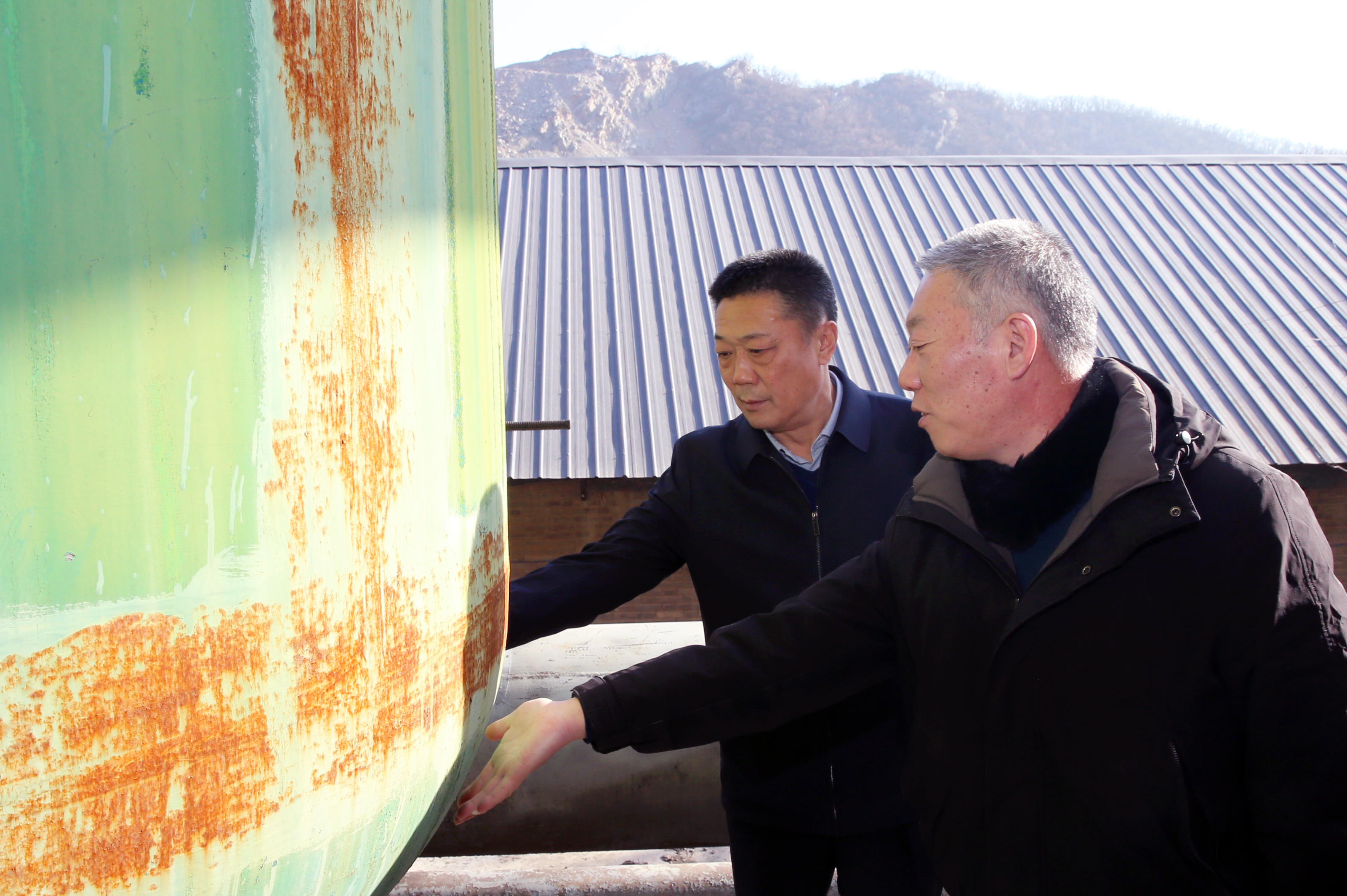 运城市市场监管局到垣曲县开展节前特种设备安全检查