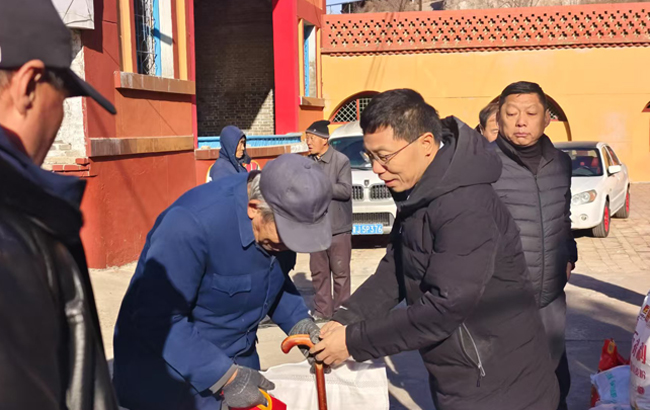 吕梁日报社在帮扶乡镇开展新春系列乡村振兴帮扶活动