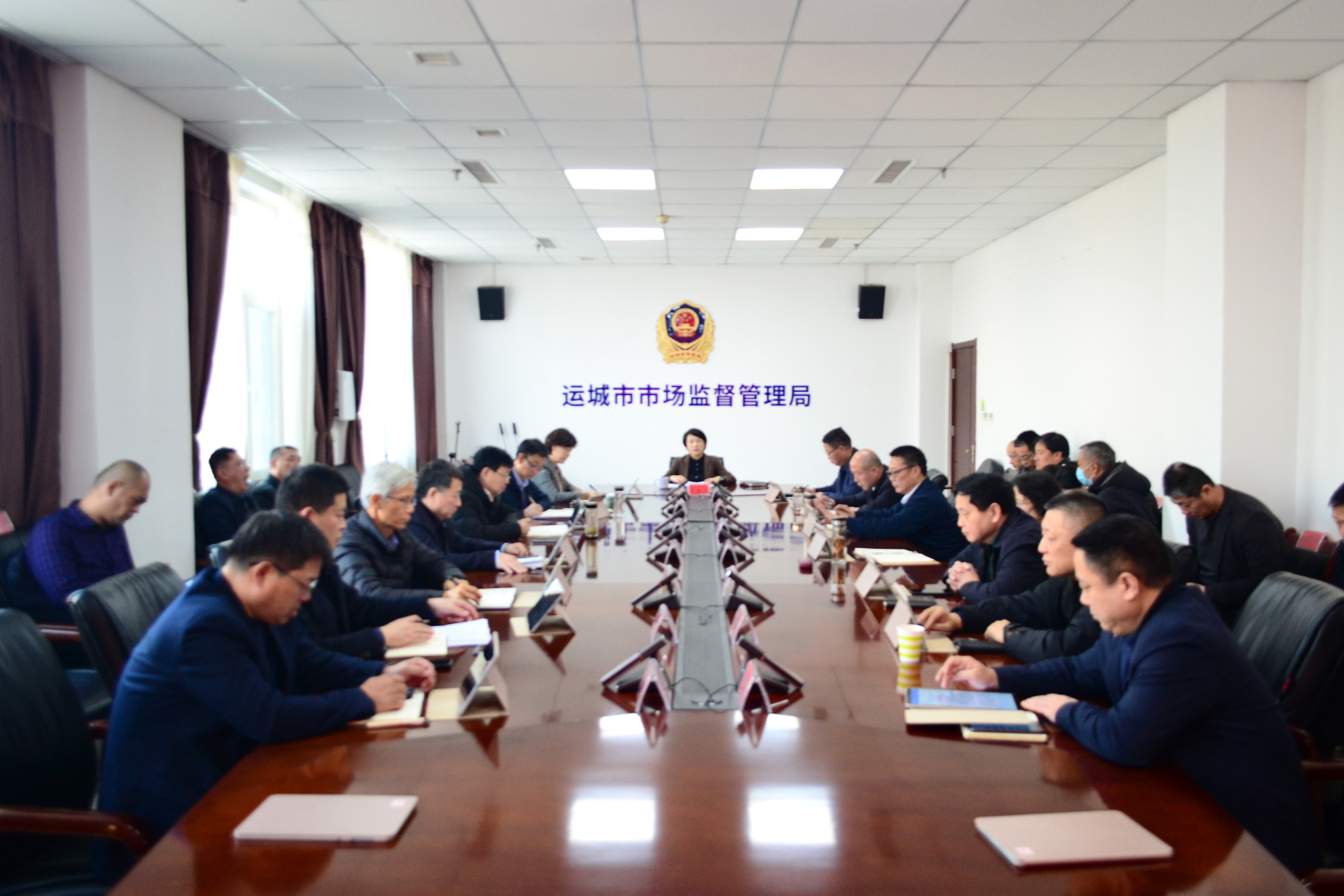 运城市市场监管局传达学习省“两会”精神