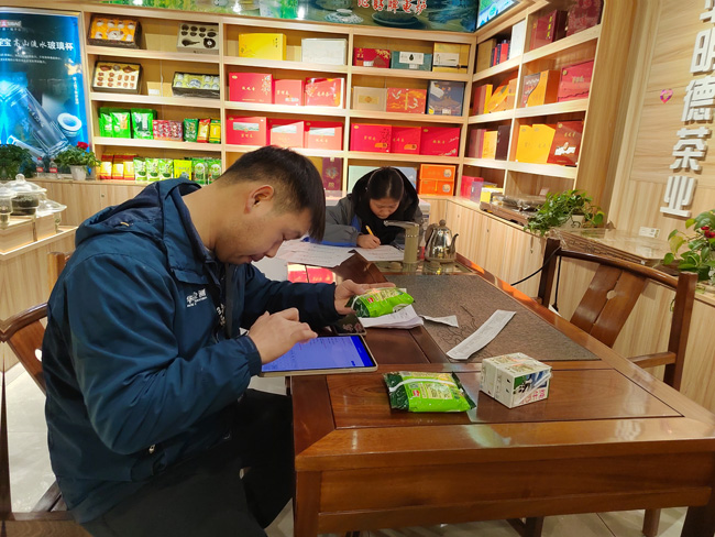 潞城区市场监管局加强食品抽检   “食”刻守护安全