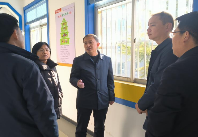 绛县副县长郭晓伟调研食品安全科普体验馆建设工作