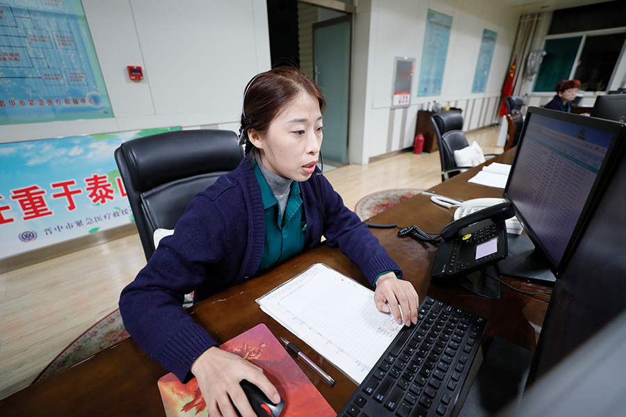 晋中除夕夜,急救线上的生命守护