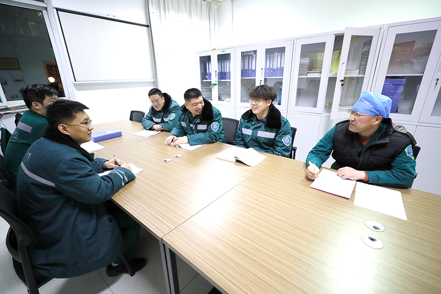 晋中除夕夜,急救线上的生命守护