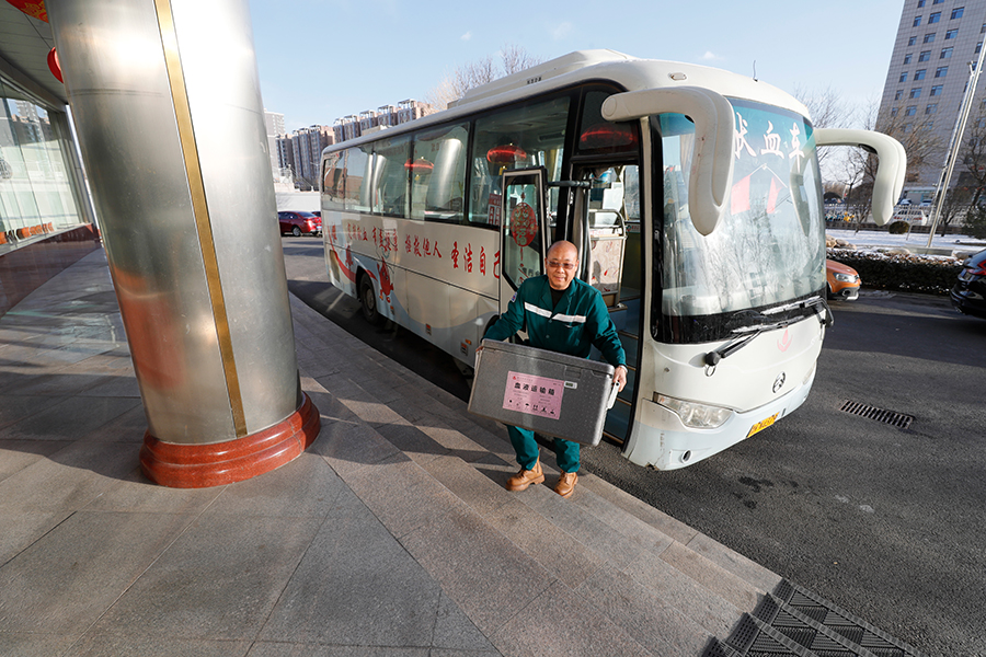 热血坚守,护佑新春生命防线