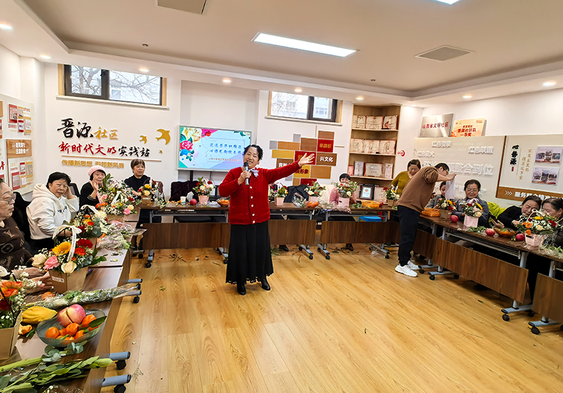 山西晋源社区:花香悦巾帼 绽放“她力量”