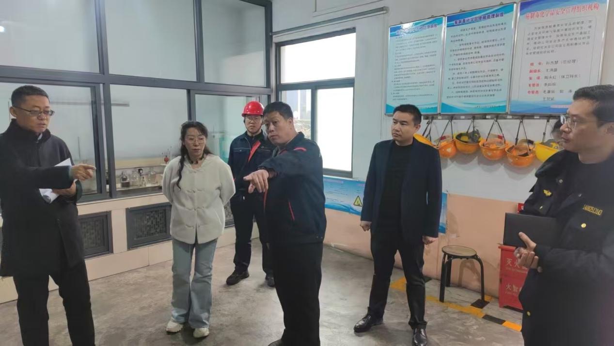 新绛县市场监管局开展危险化学品工业产品获证企业质量安全监督检查