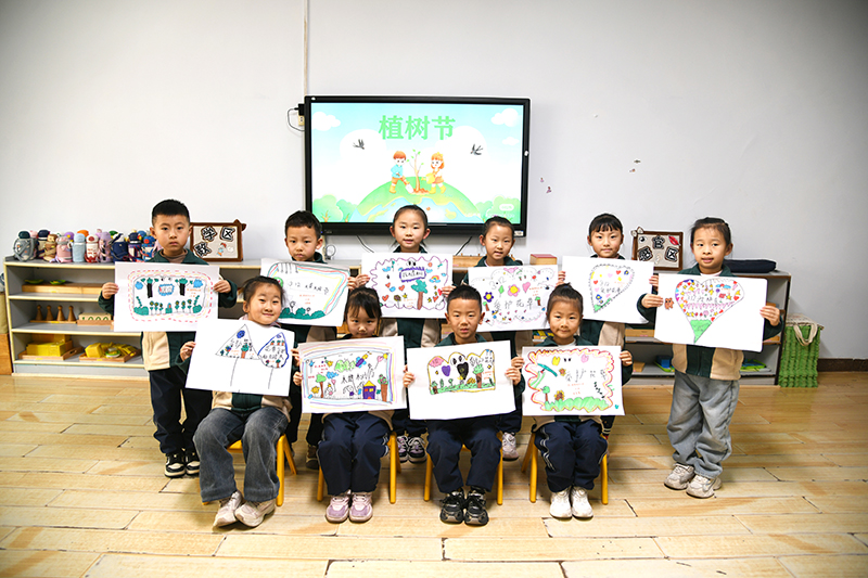 山西闻喜:“童心护绿 播种未来”