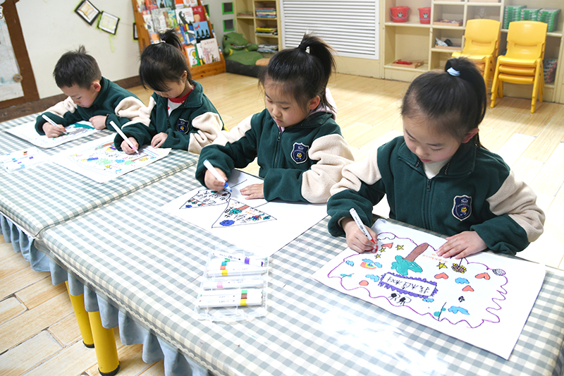 山西闻喜:“童心护绿 播种未来”