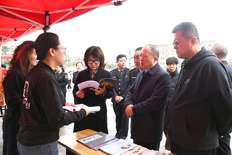 闻喜县开展“3·15国际消费者权益日”宣传活动