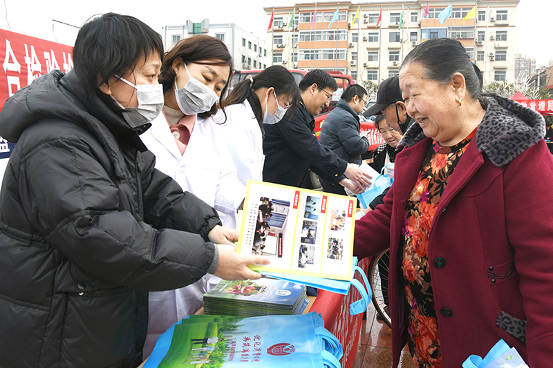 闻喜县开展“3·15国际消费者权益日”宣传活动