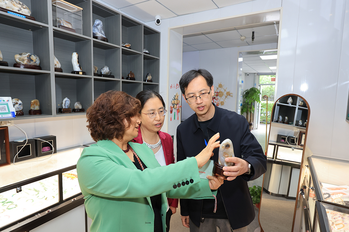 深耕维权二十载 筑牢消费权益守护屏障——记太原市消协李季的守护之路