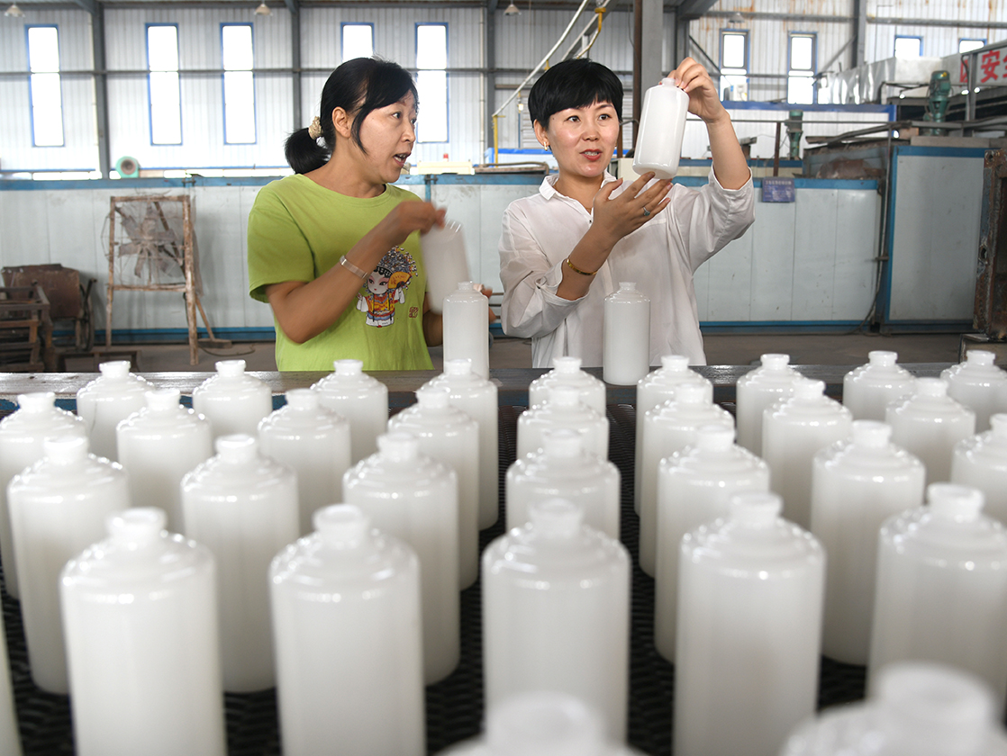 闻喜玻璃器皿产业集群跻身省级名单 剑指 2030 年产值 50 亿目标