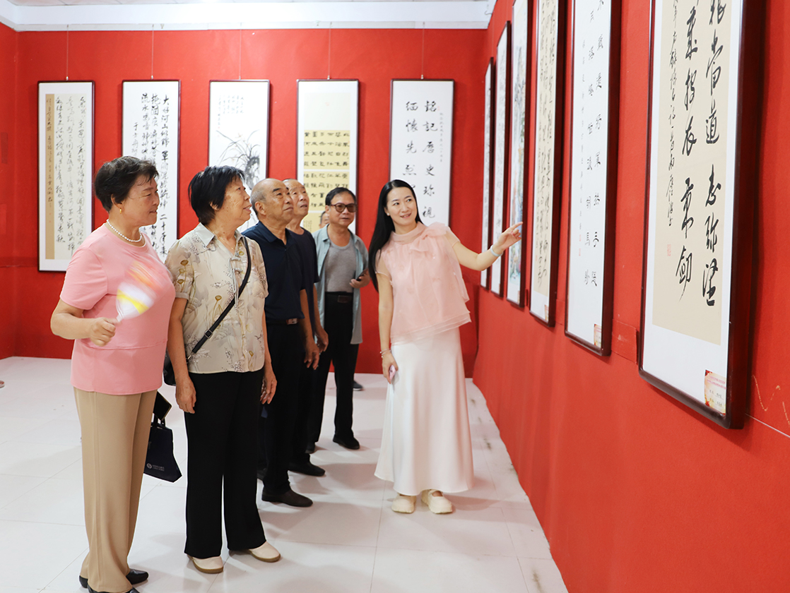 闻喜县举办抗战胜利 80 周年书画展 以艺术传承历史记忆