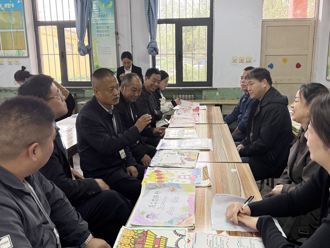 闻喜县侯村镇:人大履职破难题 特色育人兴乡村教育