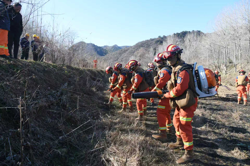 党建红引领生态绿 闻喜石门乡织密森林防火联防联控网
