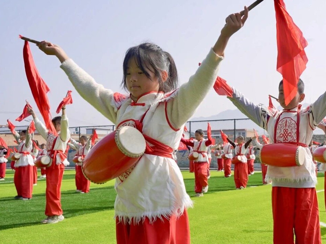 央视《文艺赋美乡村》聚焦闻喜县 三天拍摄展现 “美育浸润” 成果