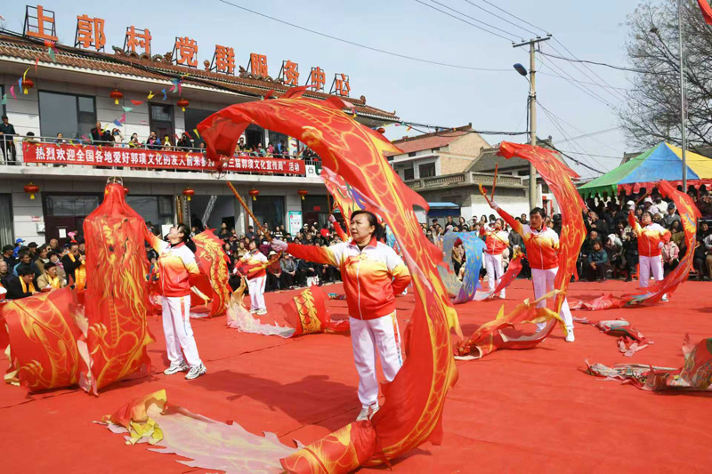 闻喜银龄舞龙队：非遗薪火传 龙腾展风华