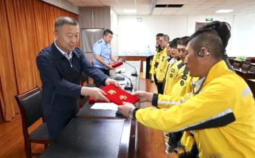 大同创新”骑手+市场监管”模式 16名外卖骑手获聘食品安全社会监督员