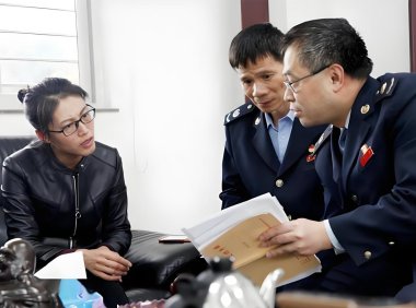 北京首推商圈”线上+线下”一体化维权试点 簋街设立消费维权工作站