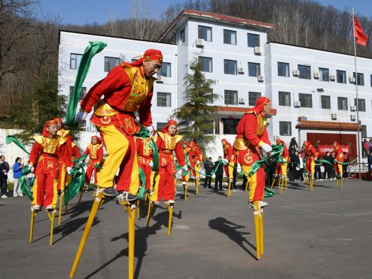 闻喜县石门乡：全民健身中心落成 趣味运动会点燃乡村活力
